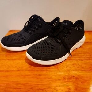 Lite Ride by Crocs Womens Size 9